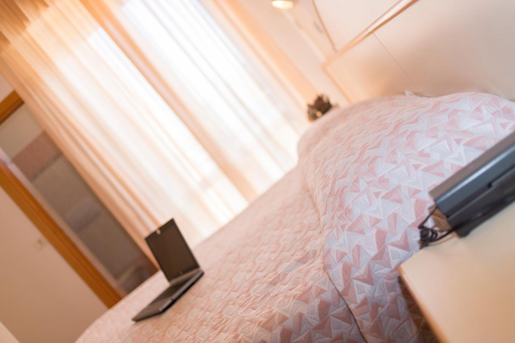Hotel Silvia Misano Adriatico Cameră foto